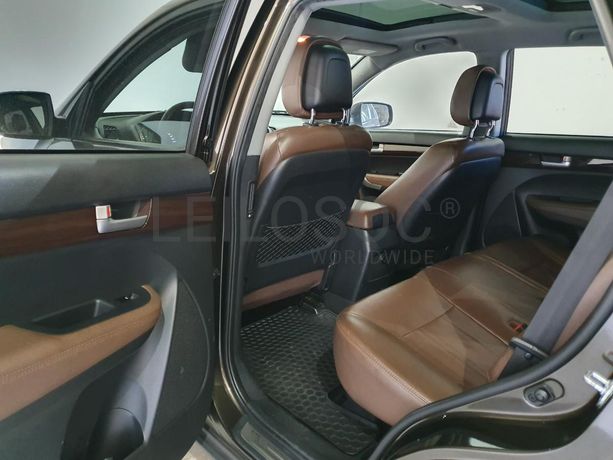 Kia Sorento 2.2 CRDI · Ano 2013