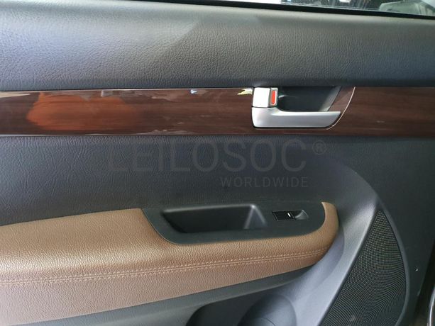 Kia Sorento 2.2 CRDI · Ano 2013