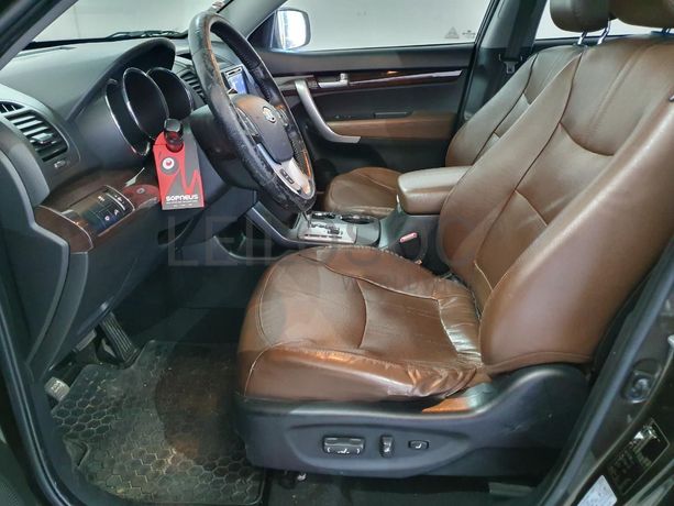 Kia Sorento 2.2 CRDI · Ano 2013