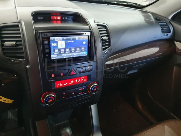 Kia Sorento 2.2 CRDI · Ano 2013