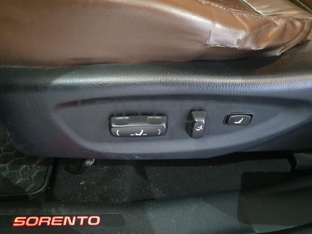 Kia Sorento 2.2 CRDI · Ano 2013