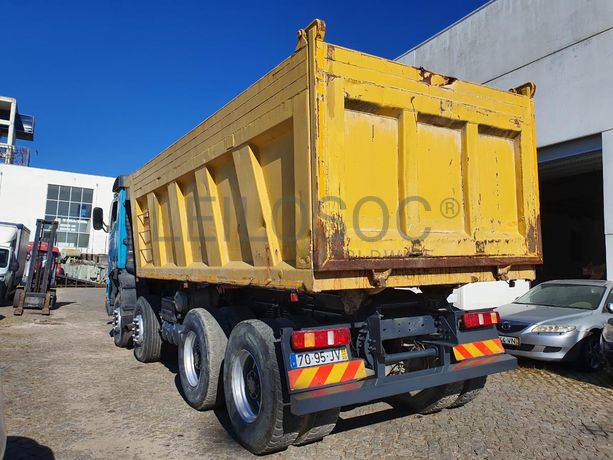 Volvo FH12 380 (8x4) Basculante · Ano 1998