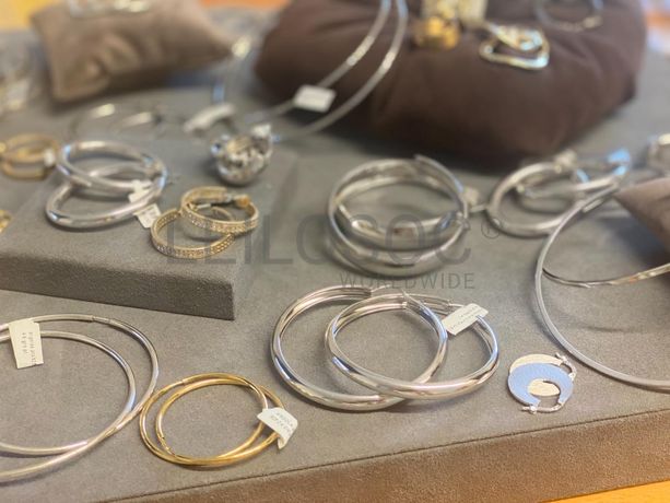 Brincos em prata e outros materiais