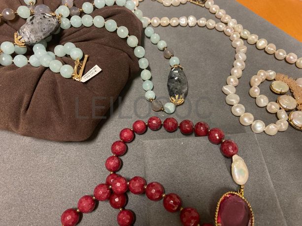 Fios de Prata e Outros Materiais