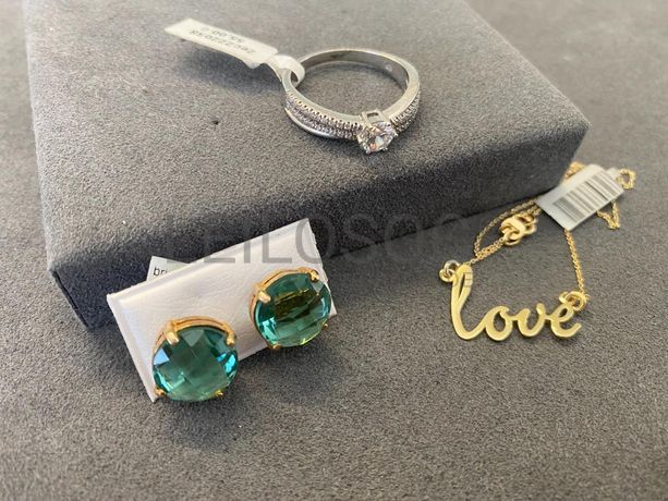 Par de brincos + Anel em prata + Colar em Prata