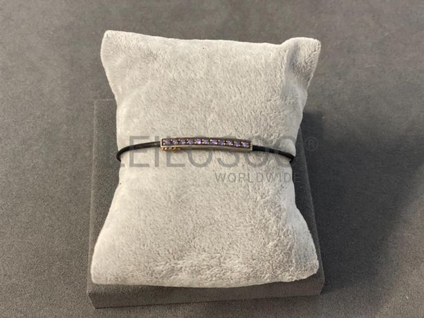 Pulseiras em prata e outros materiais