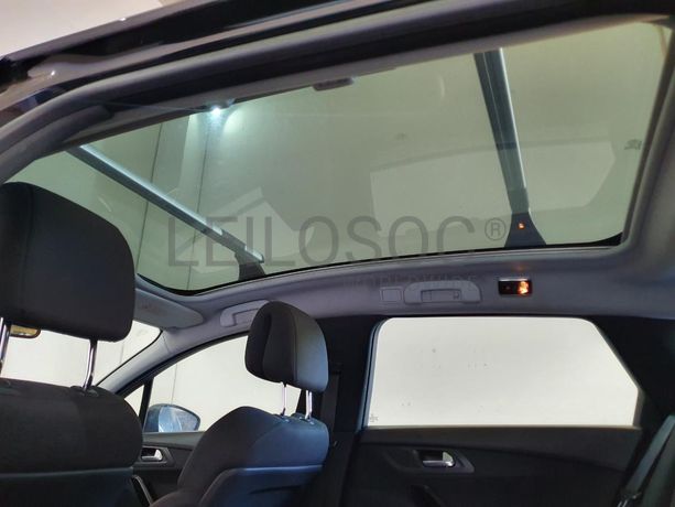 Peugeot 508 SW 1.6 HDI · Ano 2012