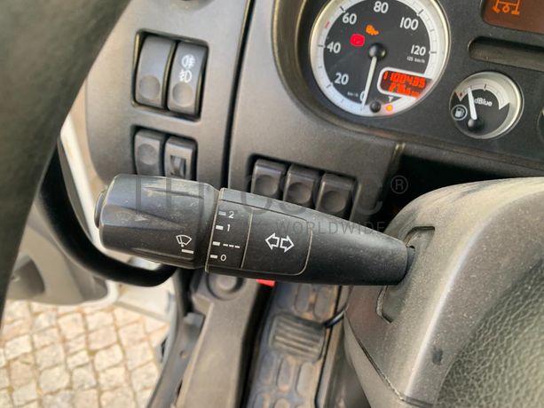 DAF CF 75.360 Tribasculante com Grua · Ano 2007