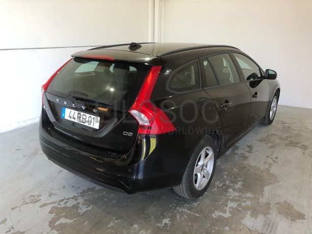 Volvo V60 · Ano 2016