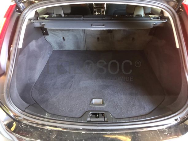 Volvo V60 · Ano 2016