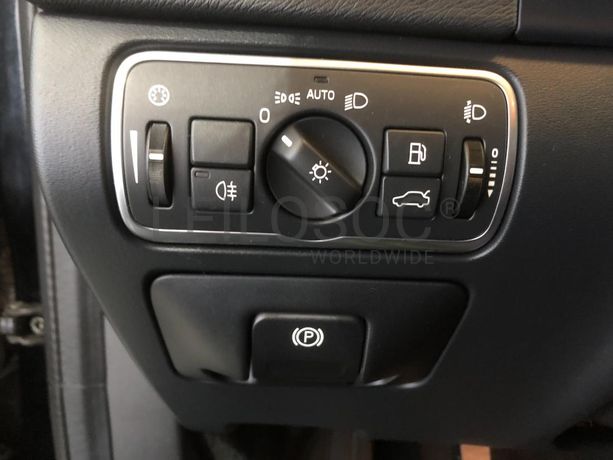 Volvo V60 · Ano 2016