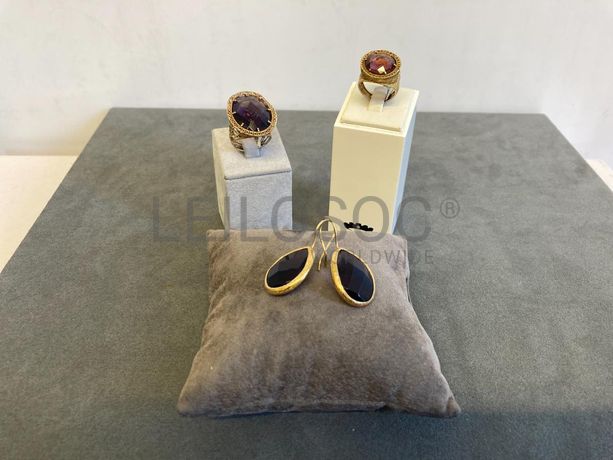 Par de brincos + Anéis