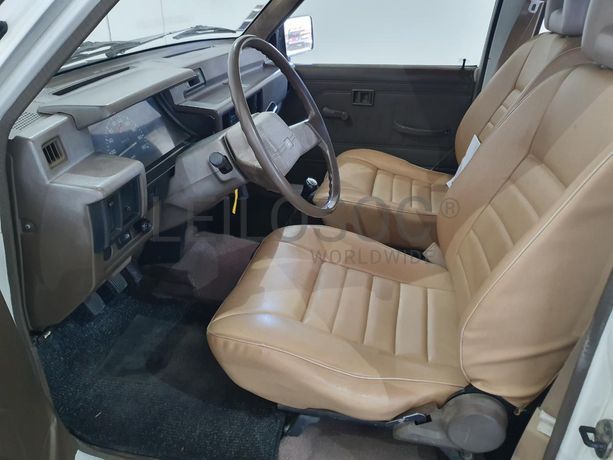 Mitsubishi L200 pick-up 2.5D · Ano 1991