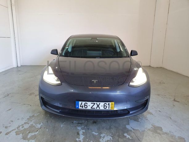 Tesla Model 3 Elétrico · Ano 2020