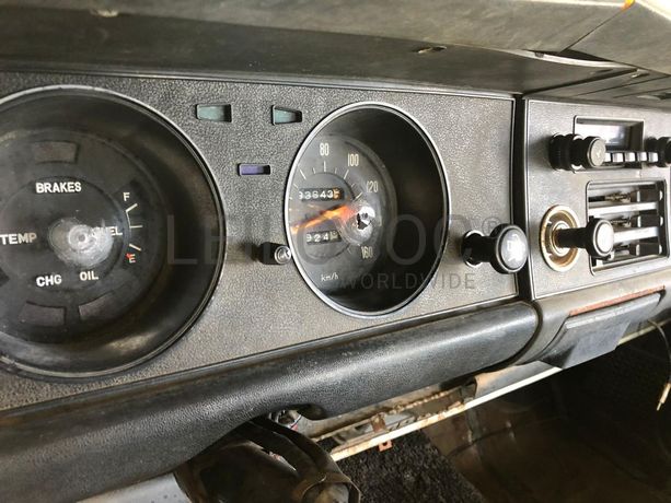 Toyota Corolla 1200 Sedan