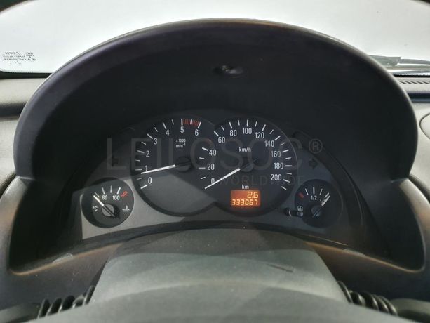 Opel Corsa C Van1.7DI · Ano 2001