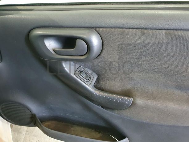 Opel Corsa C Van1.7DI · Ano 2001