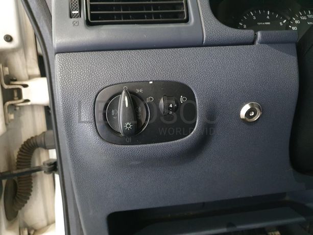 Ford Transit Connect 1.8 TDCI · Ano 2009