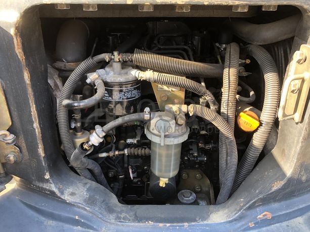 Mini Giratória Rastos Komatsu PC35MR-2