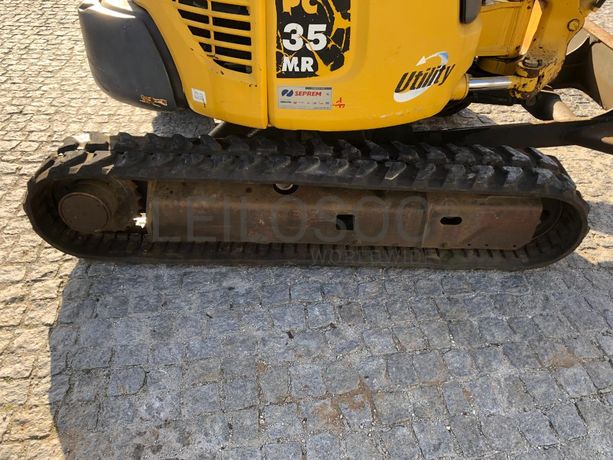 Mini Giratória Rastos Komatsu PC35MR-2