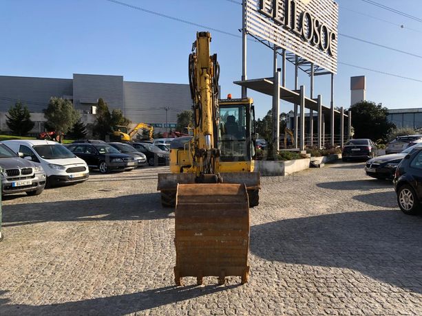 Giratória Rastos Komatsu PC88MR-8