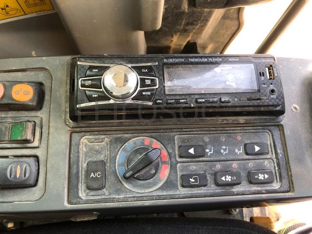 Giratória Rastos Komatsu PC88MR-8