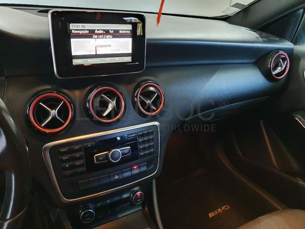 Mercedes-Benz A 180 · Ano 2013