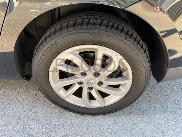 Renault Mégane Sport Tourer 1.5 DCI · Ano 2015