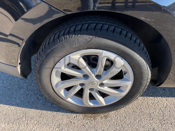 Renault Mégane Sport Tourer 1.5 DCI · Ano 2015