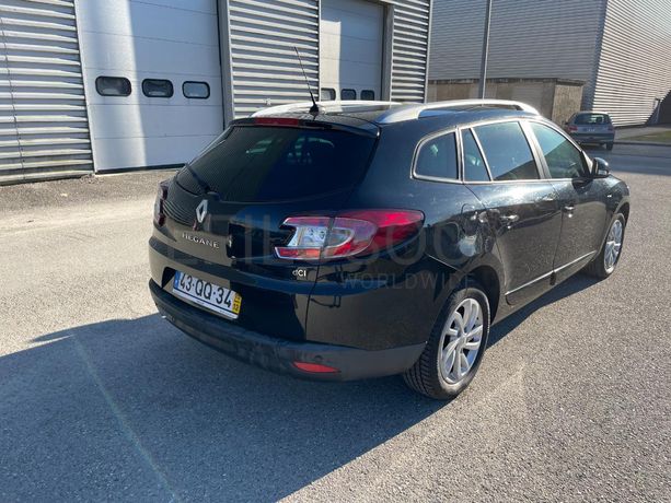 Renault Mégane Sport Tourer 1.5 DCI · Ano 2015