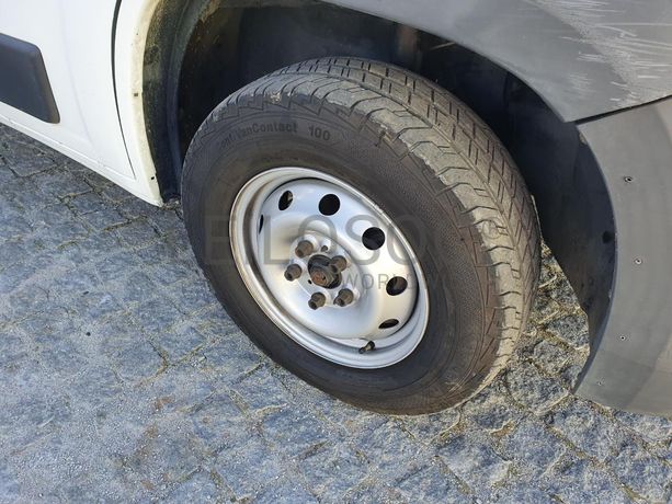 Peugeot Boxer 2.2HDI · Ano 2014