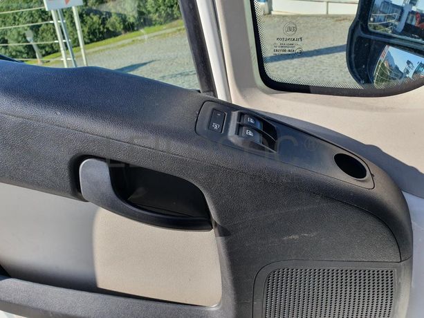 Peugeot Boxer 2.2HDI · Ano 2014