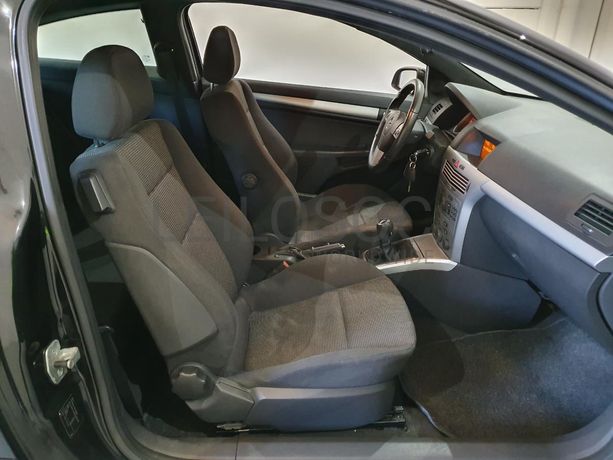 Opel Astra 1.3 CDTI · Ano 2008