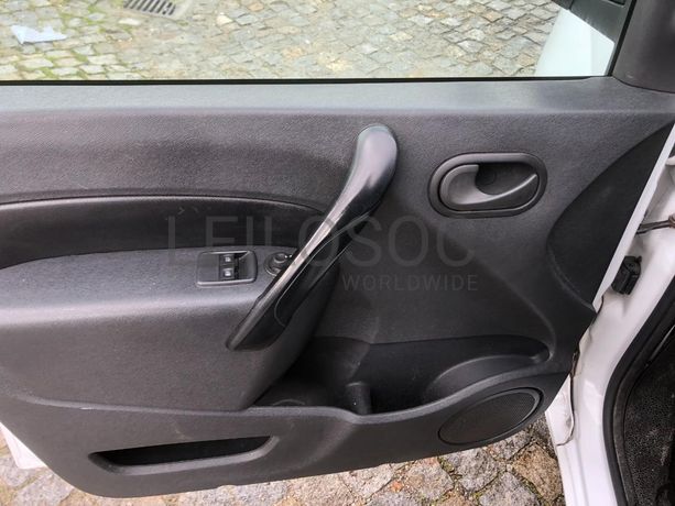 Renault Kangoo 1.5 DCI · Ano 2016