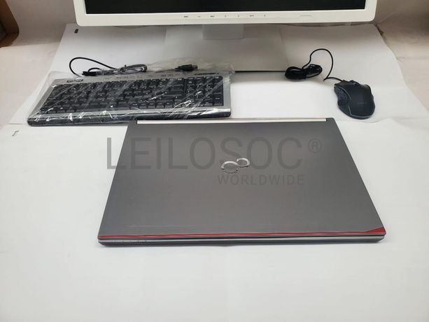 Estação Trabalho Fujitsu