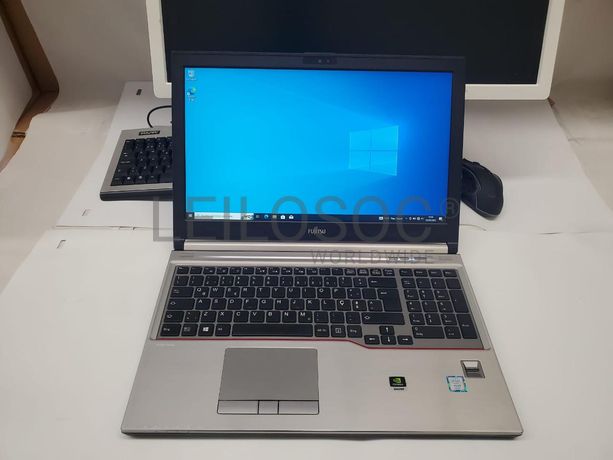 Estação Trabalho Fujitsu