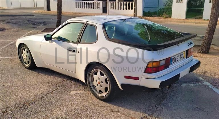 Porsche 944 Turbo