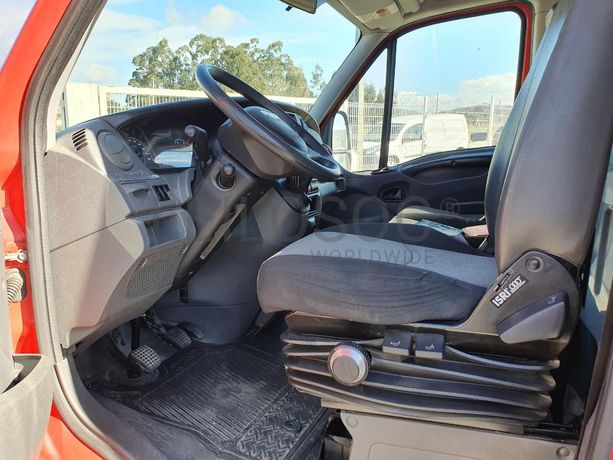 Iveco Daily 35C15 · Ano 2013
