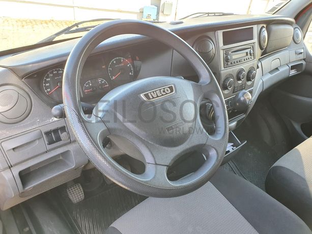 Iveco Daily 35C15 · Ano 2013