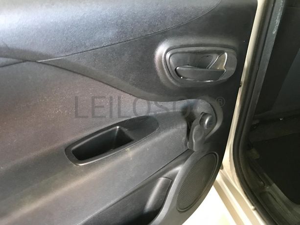 Fiat Punto 1.2 · Ano 2016