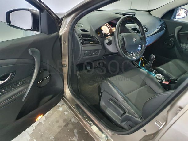 Renault Mégane 1.5 DCI · Ano 2013