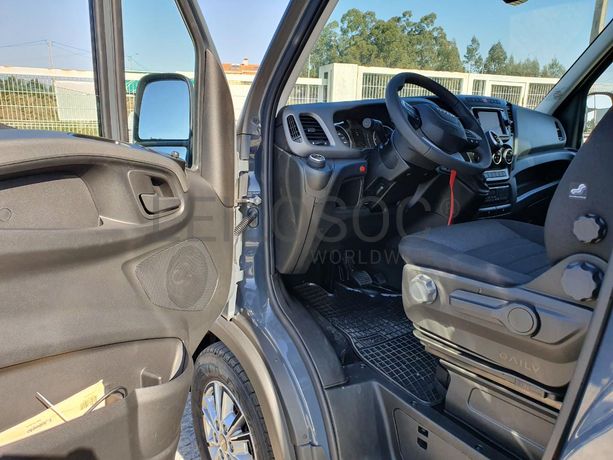 Reboque Pronto Socorro Iveco · Ano 2023