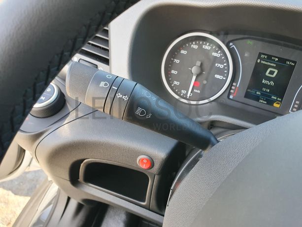 Reboque Pronto Socorro Iveco · Ano 2023