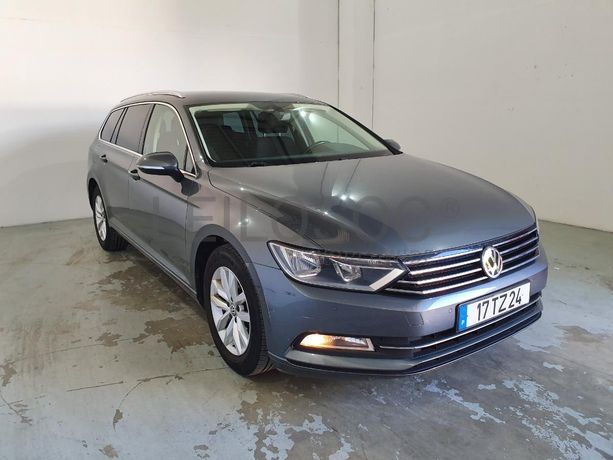 Volkswagen Passat 1.6 TDI · Ano 2015