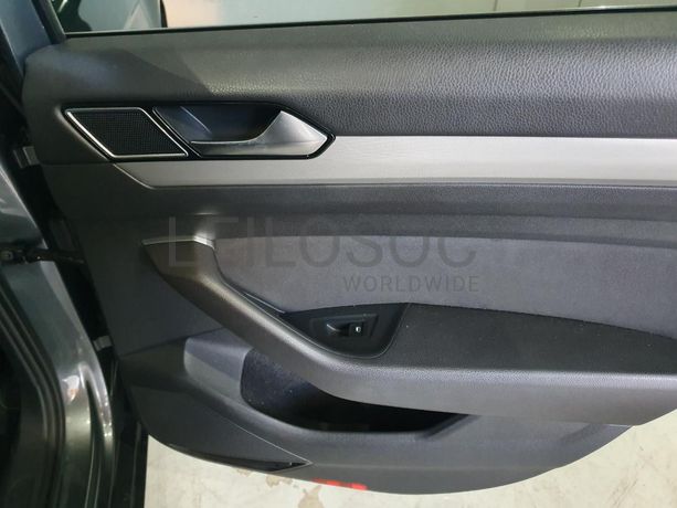 Volkswagen Passat 1.6 TDI · Ano 2015