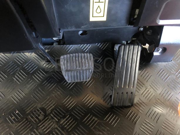 Empilhador Toyota Elétrico 1500 KG