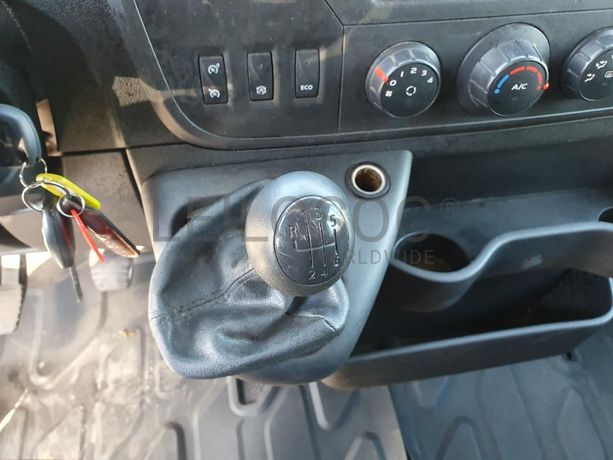 Opel Movano 2.3 CDTI · Ano 2018