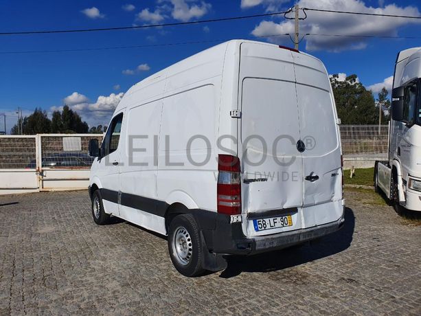 Mercedes-Benz Sprinter 210 CDI · Ano 2011  