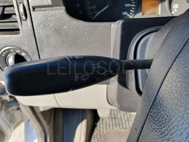 Mercedes-Benz Sprinter 210 CDI · Ano 2011  