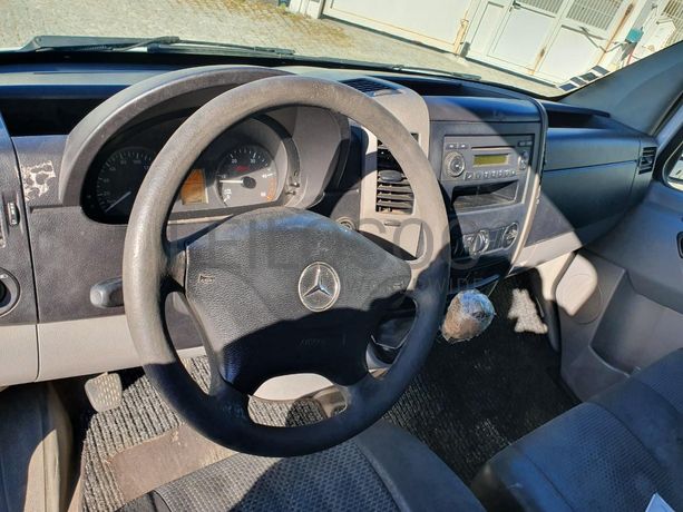 Mercedes-Benz Sprinter 210 CDI · Ano 2011  